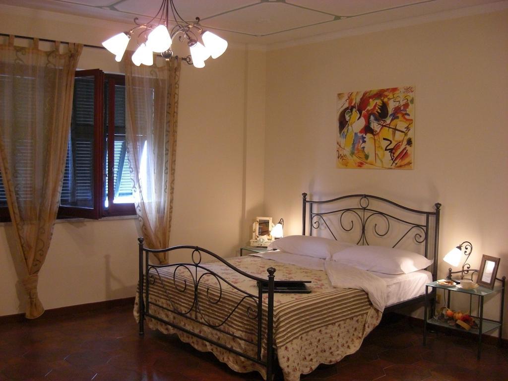 Pietra Preziosa Bed & Breakfast Пиетра Лигуре Стая снимка
